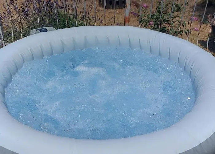 La Colombiera بيت للعطل