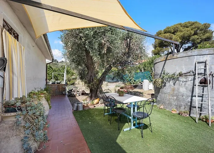 La Colombiera بيت للعطل *