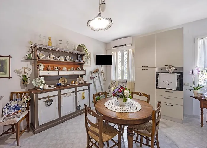 La Colombiera * 迪亚诺马里纳